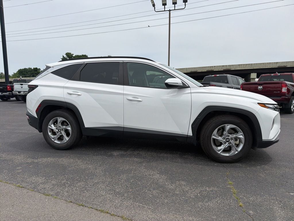 2023 Hyundai Tucson SEL 1-Owner / Power Liftgate / Apple CarPlay & Android