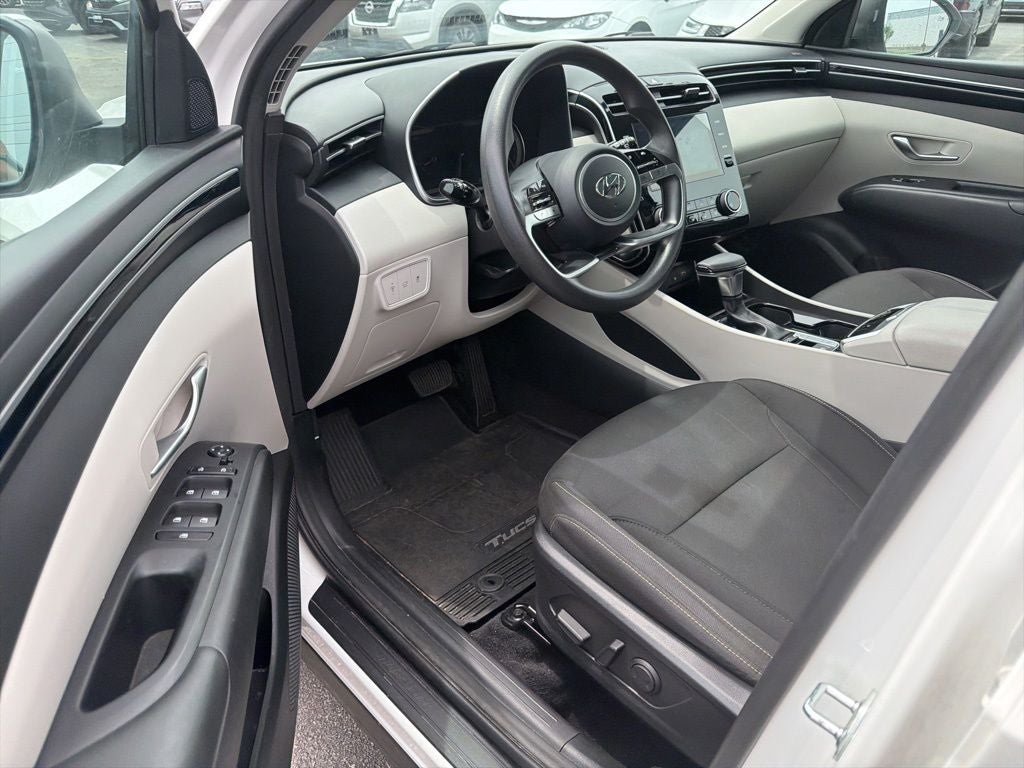 2023 Hyundai Tucson SEL 1-Owner / Power Liftgate / Apple CarPlay & Android