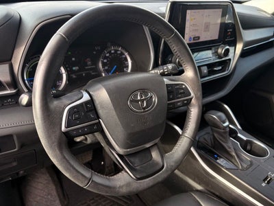 2023 Toyota Highlander Hybrid XLE