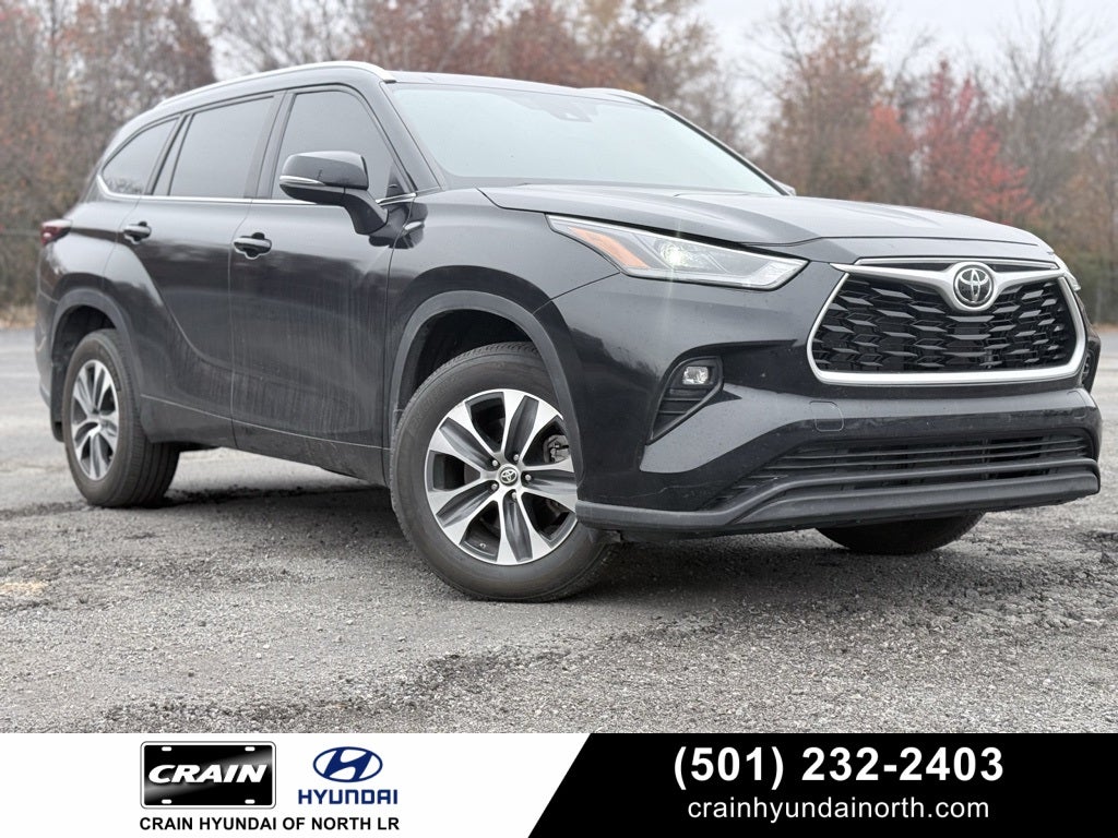 2024 Toyota Highlander XLE