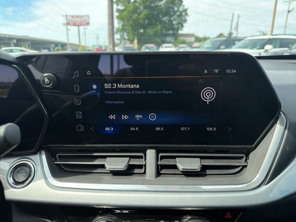 2024 Chevrolet Trax LT