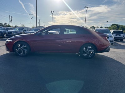 2025 Hyundai Elantra SEL Sport