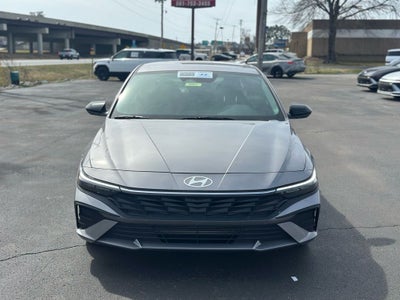 2025 Hyundai Elantra SEL Sport