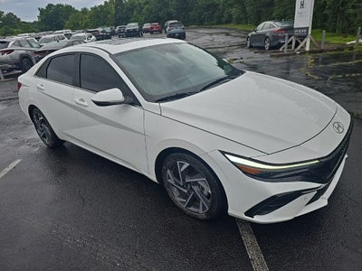 2024 Hyundai Elantra Hybrid Limited