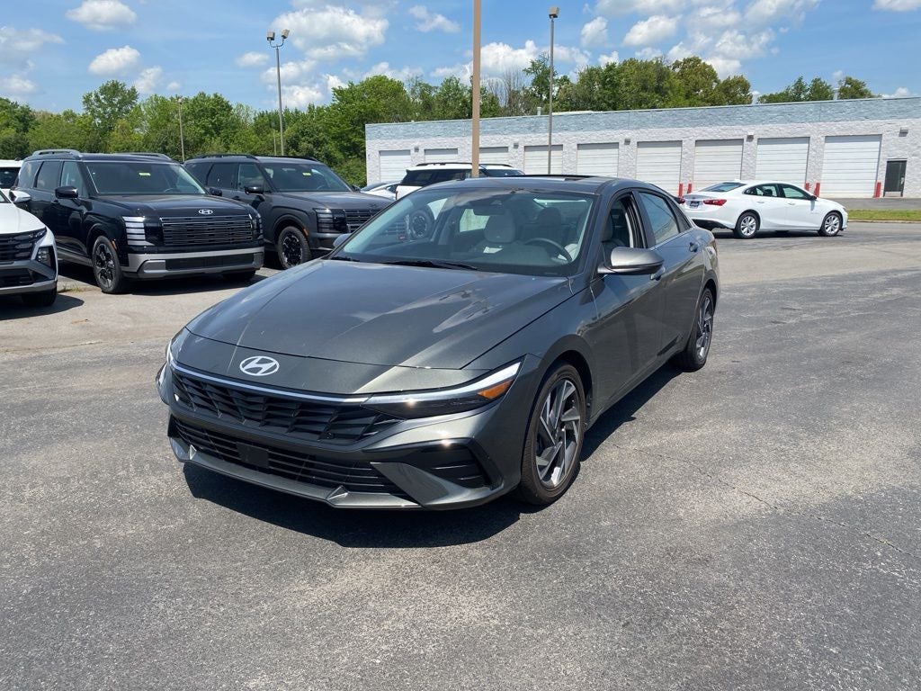 2025 Hyundai Elantra Limited