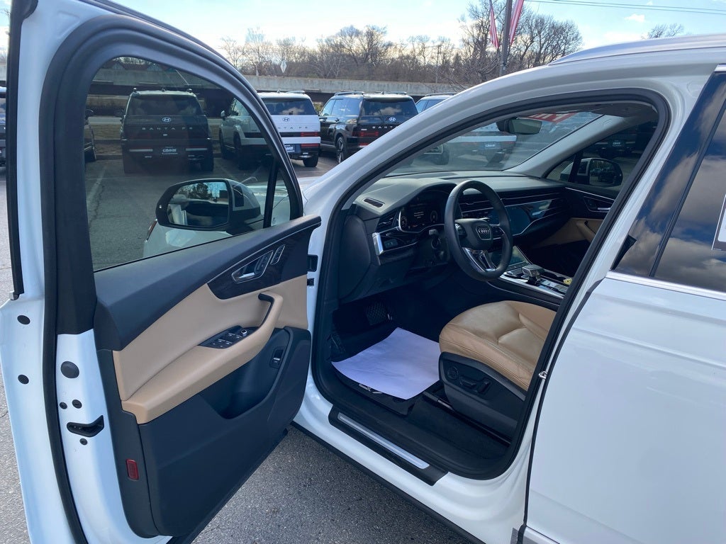 2021 Audi Q7 45 Premium quattro