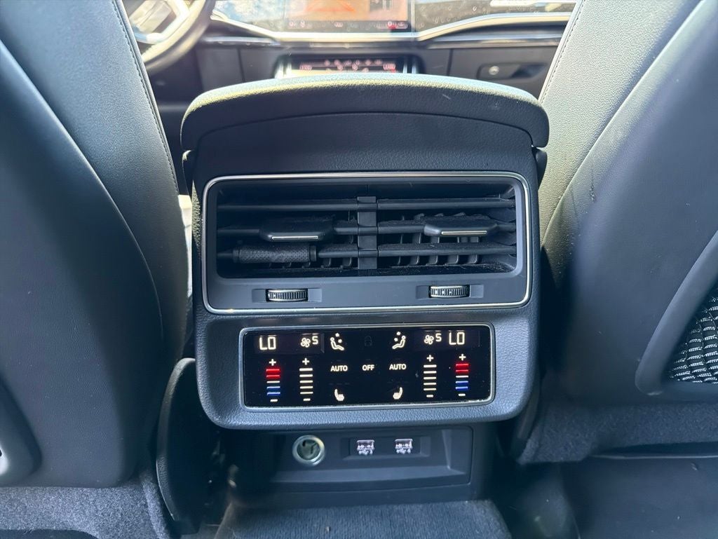 2020 Audi Q8 55 Prestige quattro