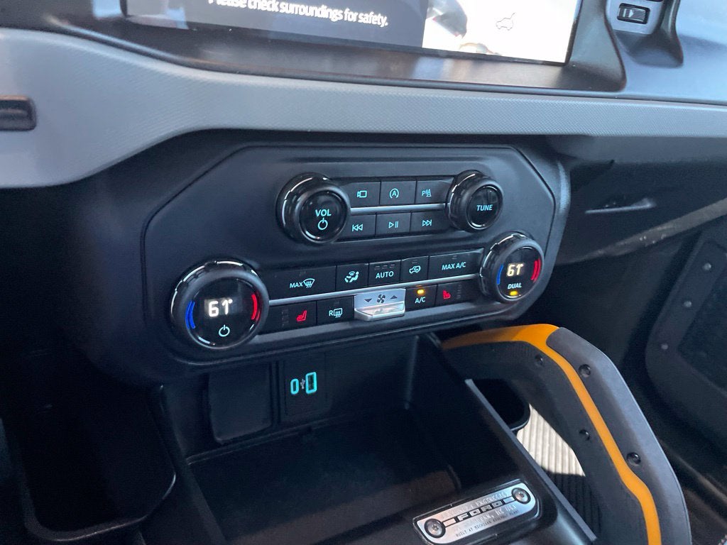 2023 Ford Bronco Badlands Lift