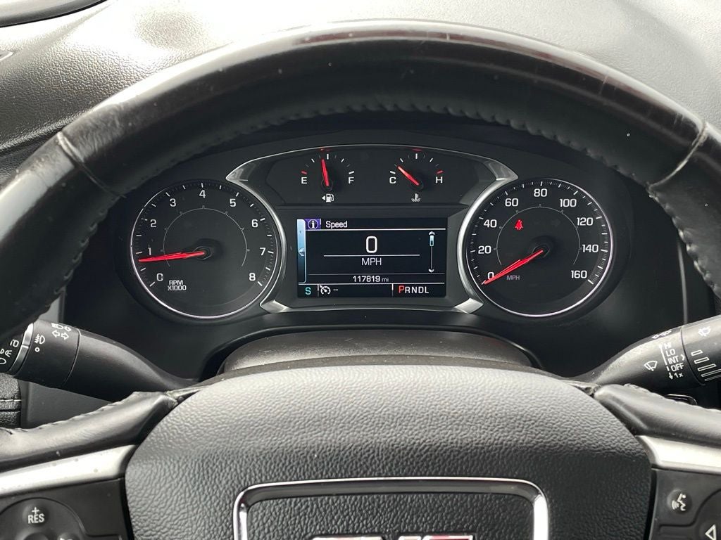 2017 GMC Acadia SLE-2