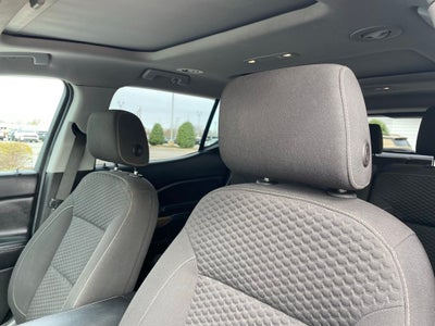 2017 GMC Acadia SLE-2