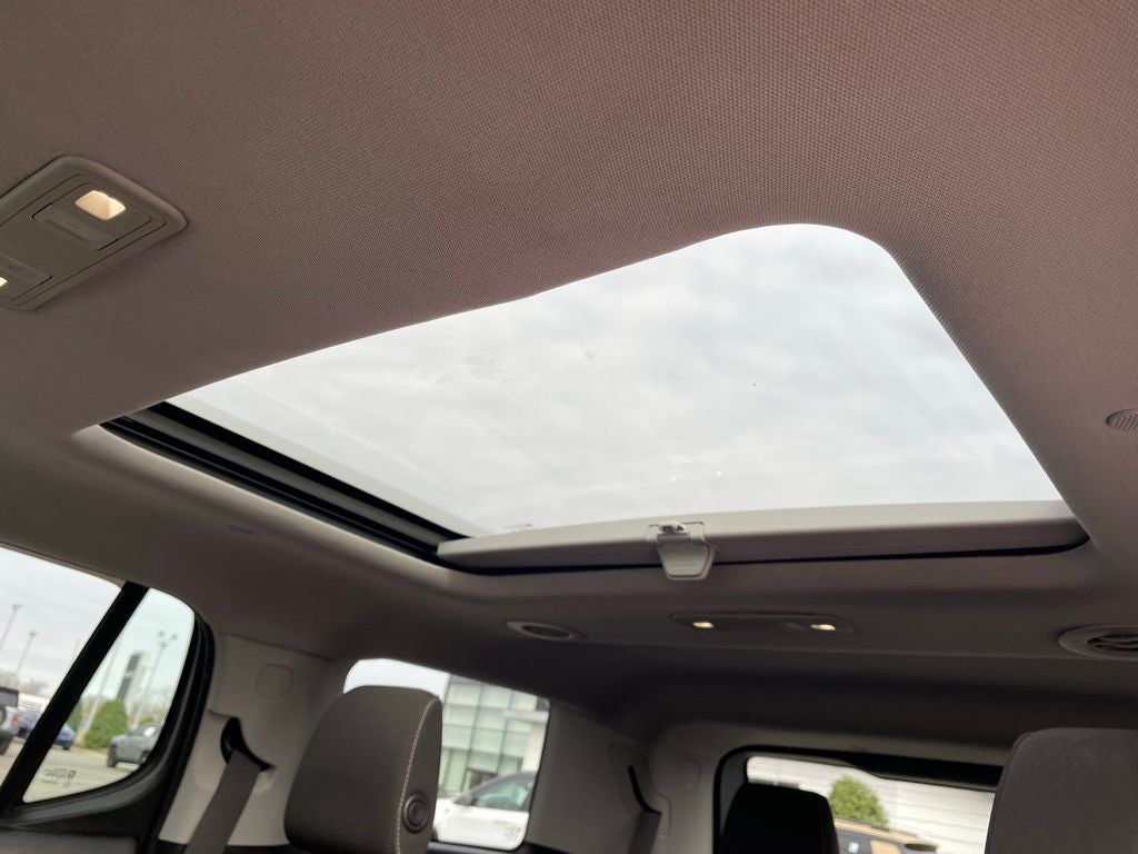 2017 GMC Acadia SLE-2