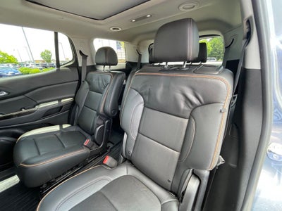 2022 GMC Acadia AT4
