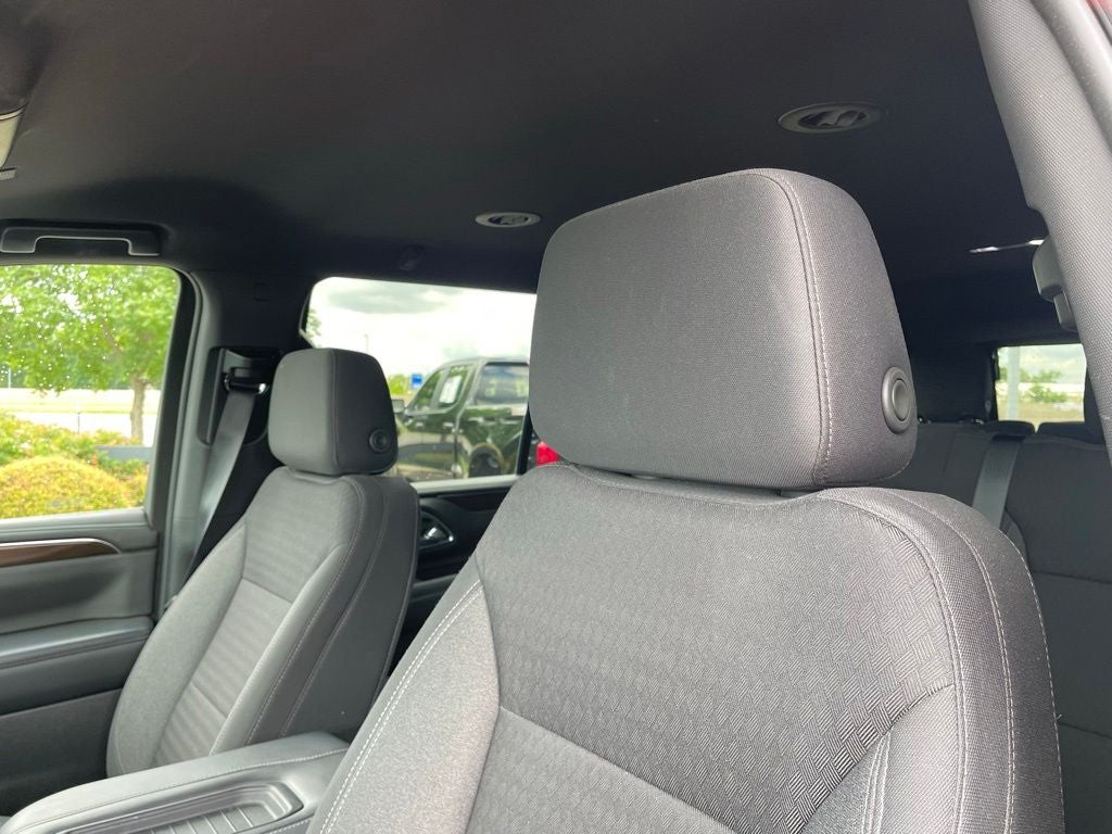 2023 GMC Yukon SLE