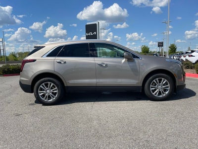 2022 Cadillac XT5 Premium Luxury