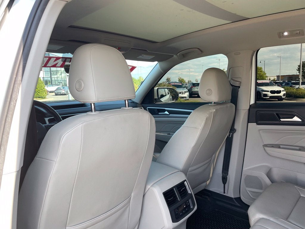 2022 Volkswagen Atlas 2.0T SE w/Technology