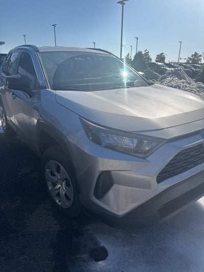 2020 Toyota RAV4 LE