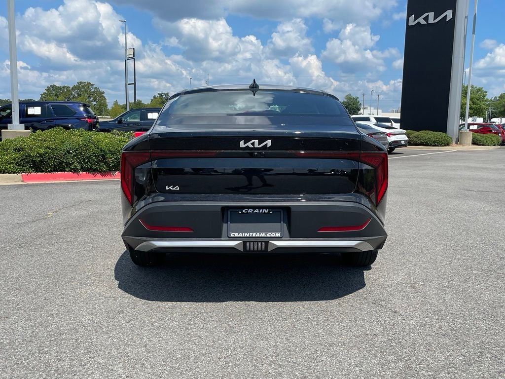 2026 Kia K4 LXS