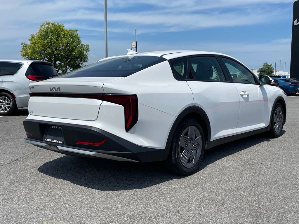 2025 Kia K4 LX