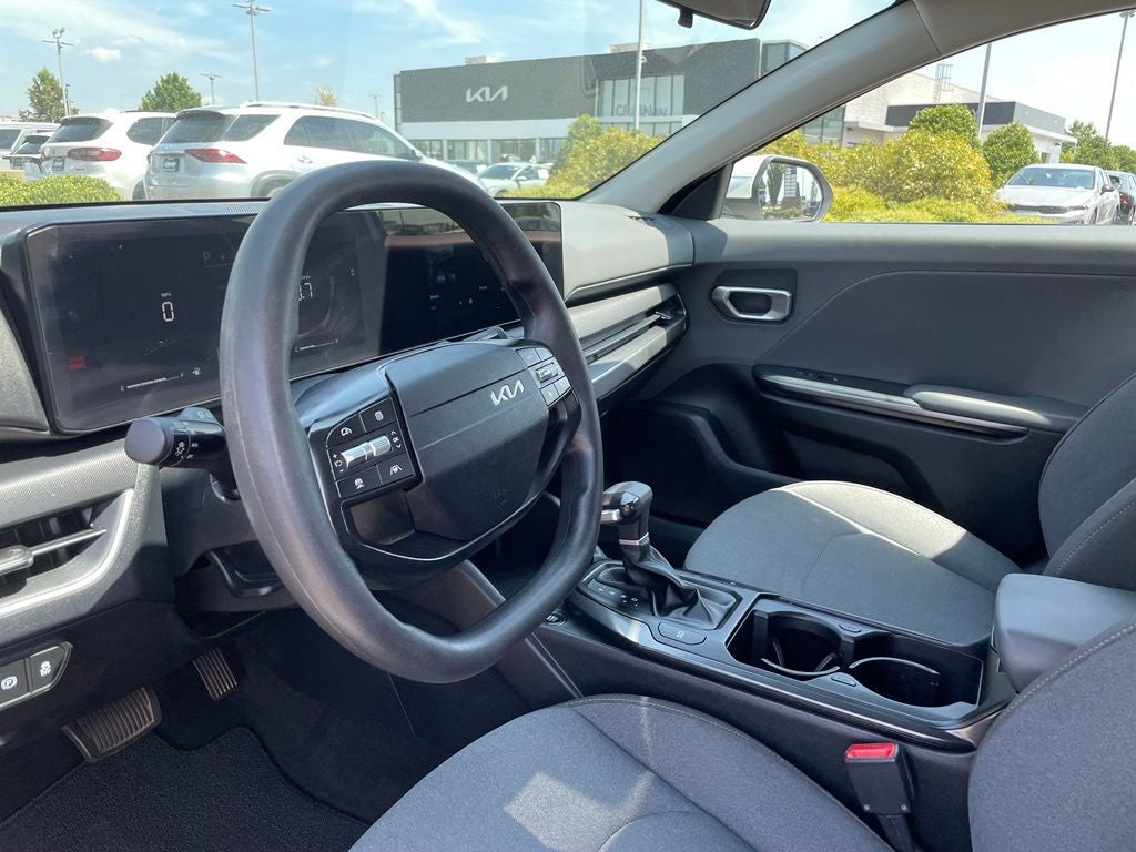 2025 Kia K4 LX