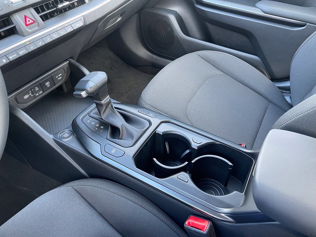 2027 Kia K4 LXS