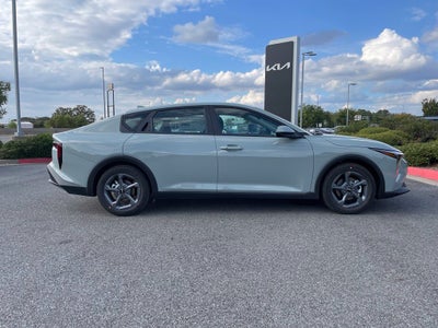 2027 Kia K4 LXS