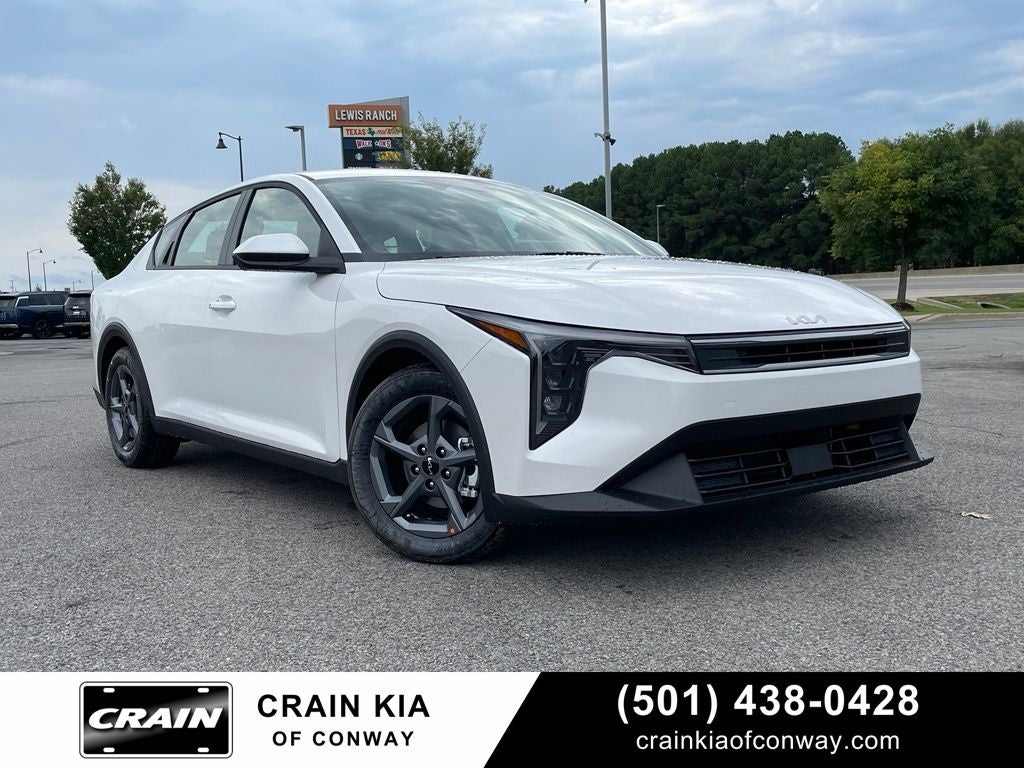 2026 Kia K4 LXS