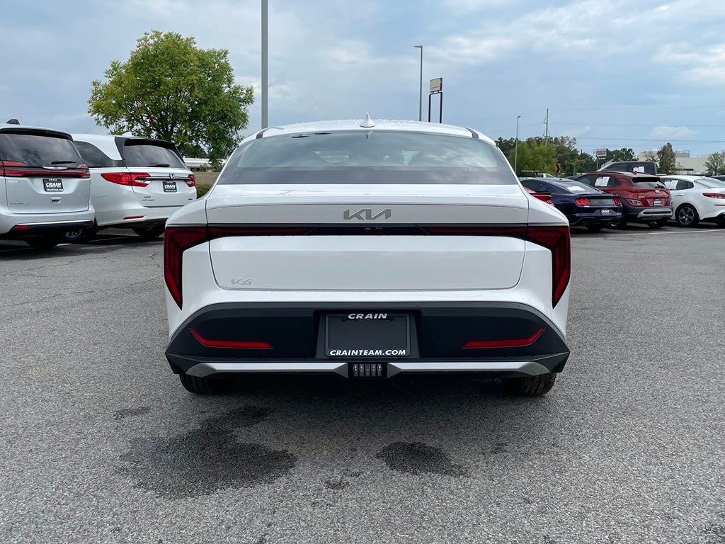 2026 Kia K4 LXS