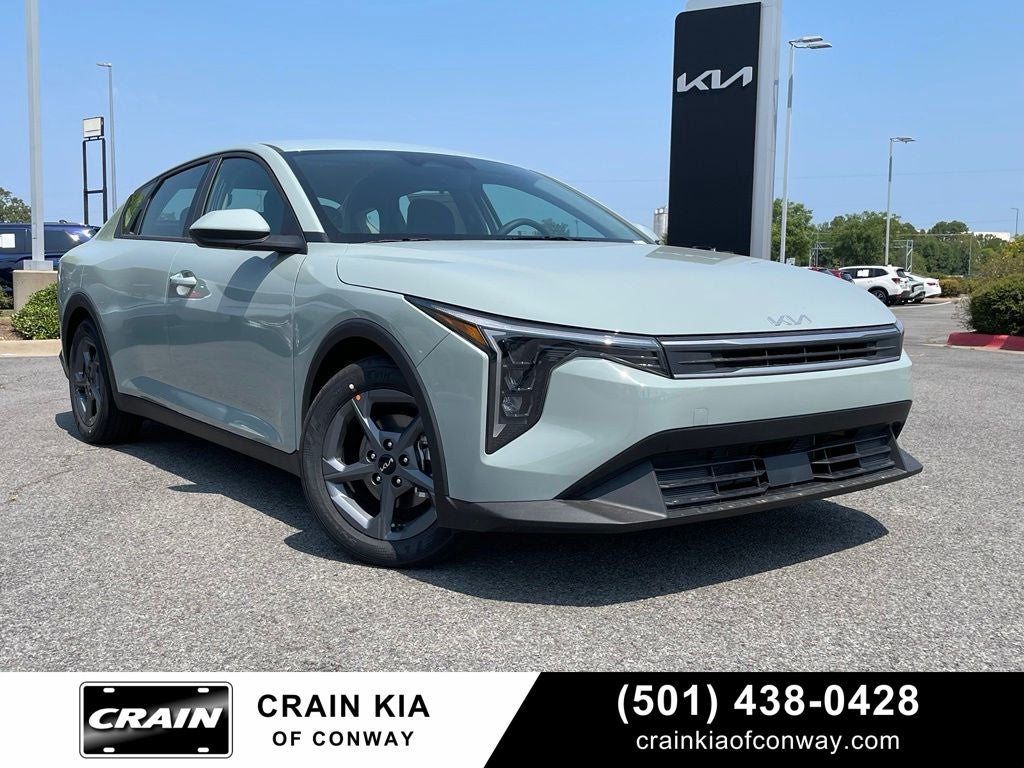 2026 Kia K4 LXS