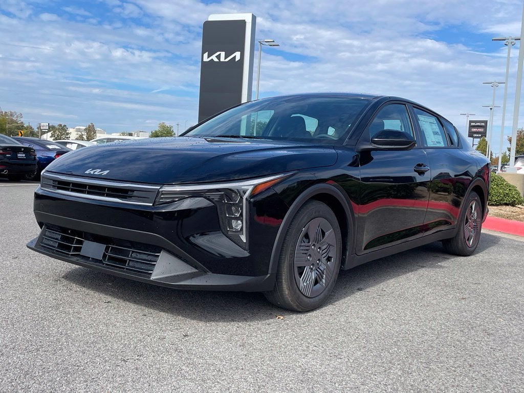 2027 Kia K4 LX