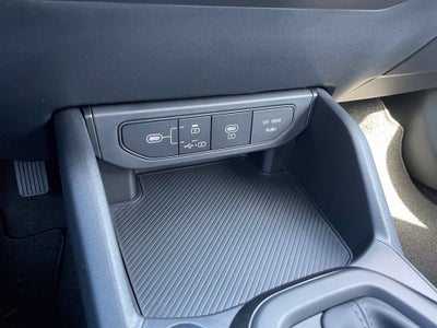 2027 Kia K4 LXS