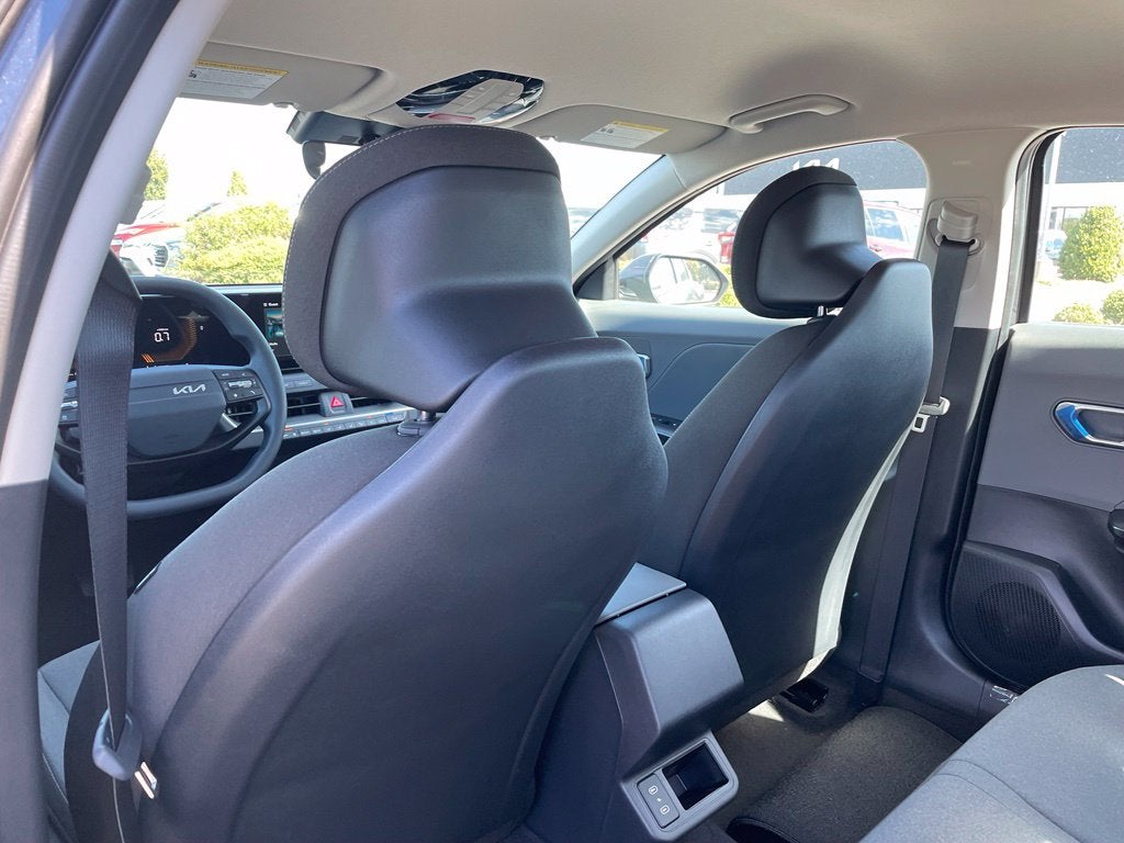2027 Kia K4 LXS