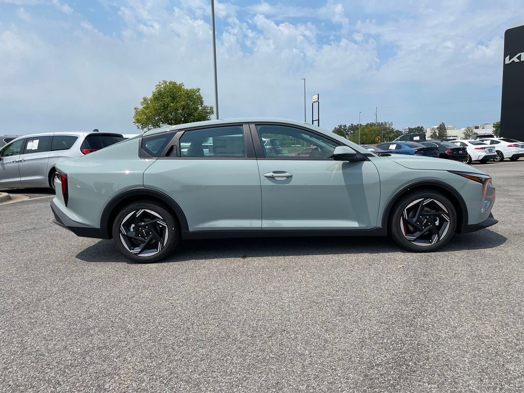 2026 Kia K4 EX