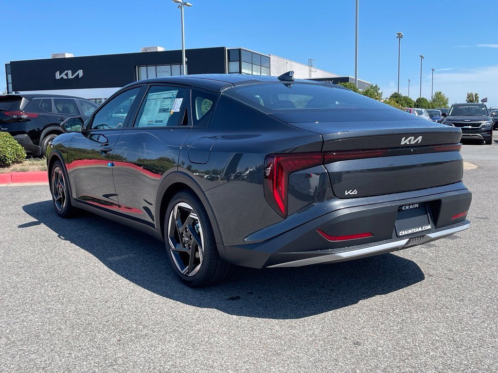 2026 Kia K4 EX