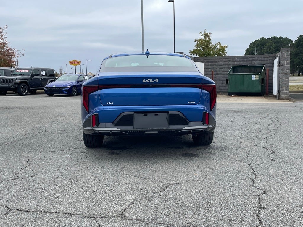 2025 Kia K4 GT-Line