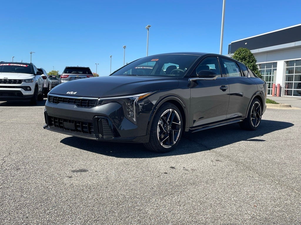 2025 Kia K4 GT-Line