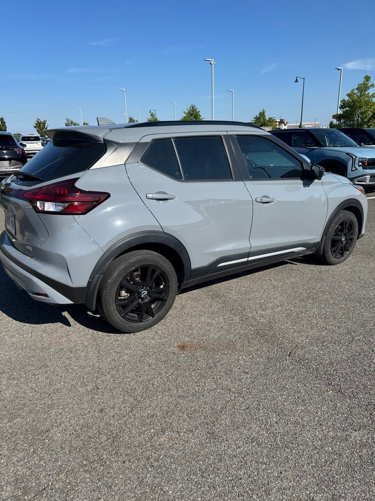 2024 Nissan Kicks SR