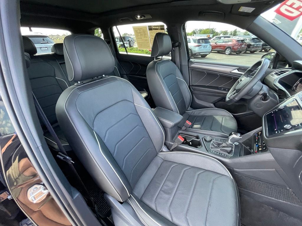 2024 Volkswagen Tiguan 2.0T SEL R-Line