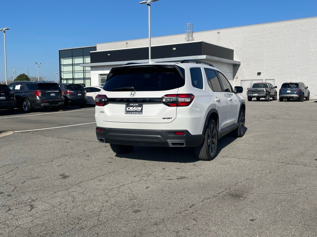 2025 Honda Pilot Sport