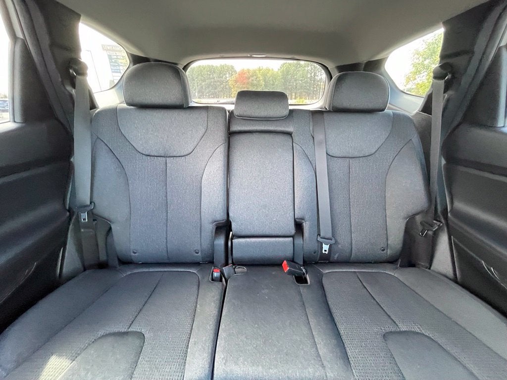2023 Hyundai Santa Fe SE