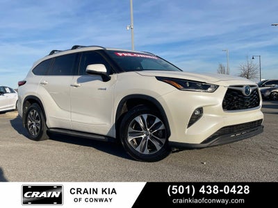 2021 Toyota Highlander Hybrid XLE