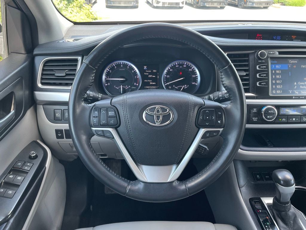 2017 Toyota Highlander XLE