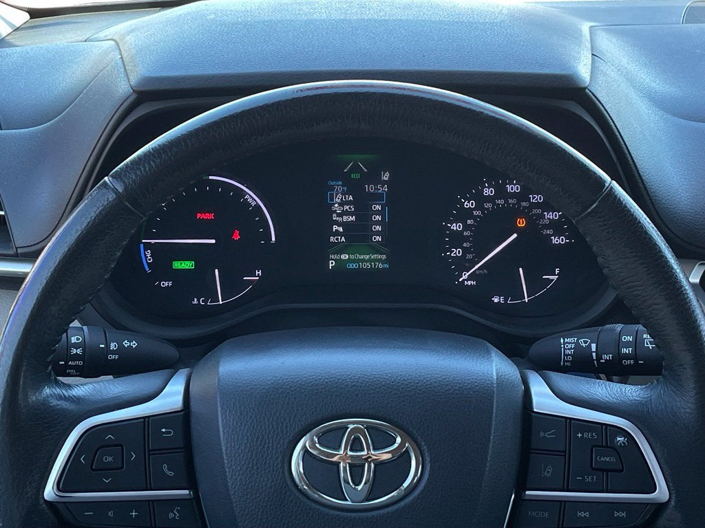 2021 Toyota Sienna XLE 8 Passenger