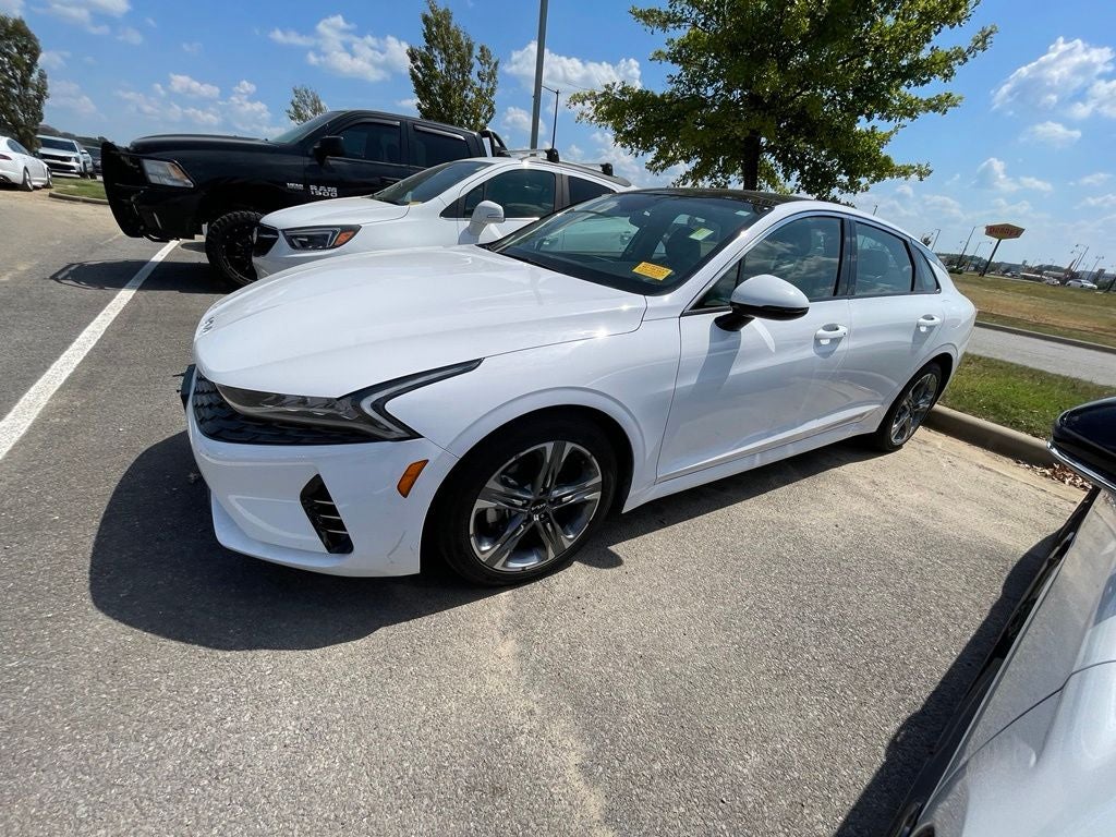 2024 Kia K5 EX