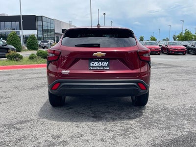2025 Chevrolet Trax LS