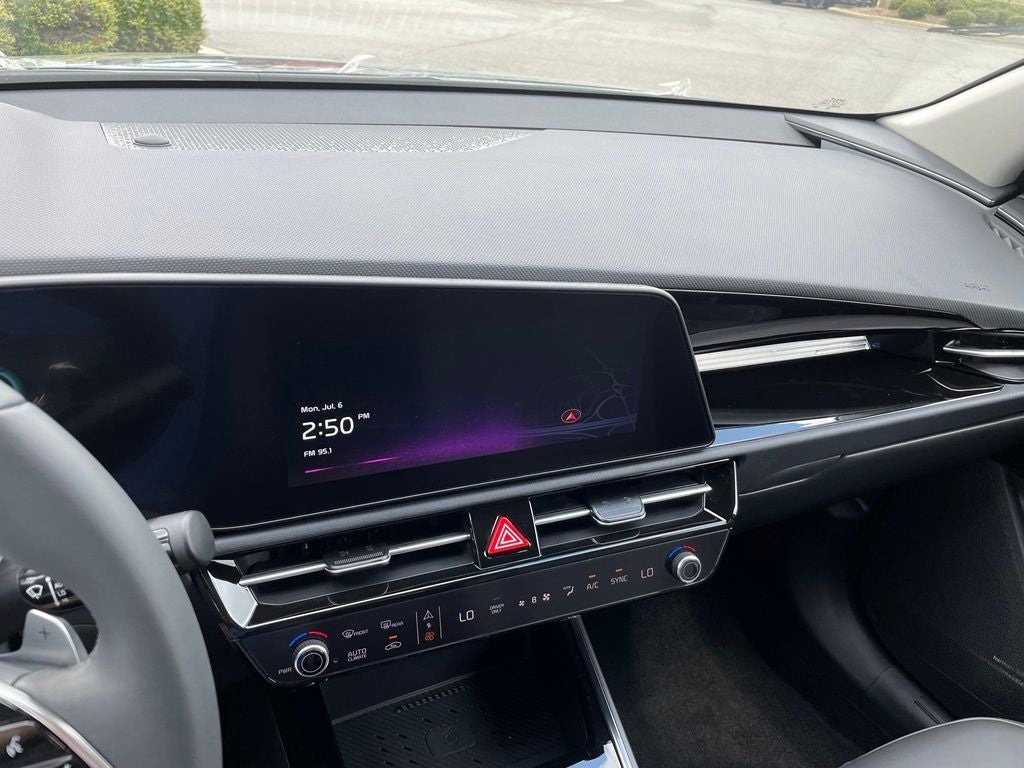 2026 Kia Niro EX
