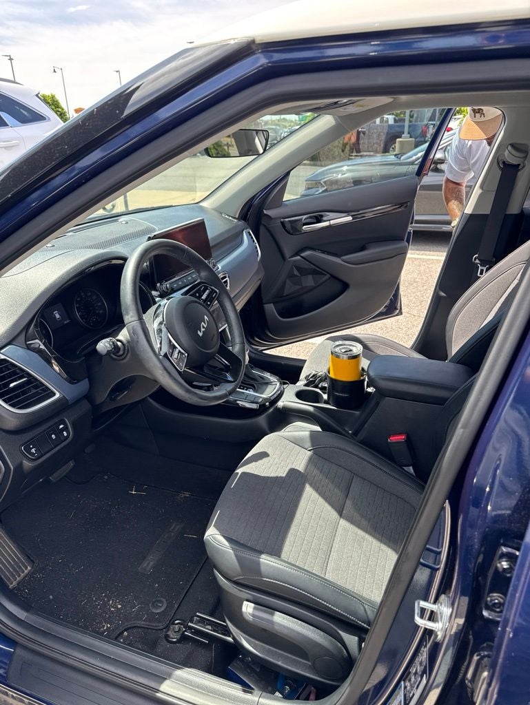 2023 Kia Seltos S