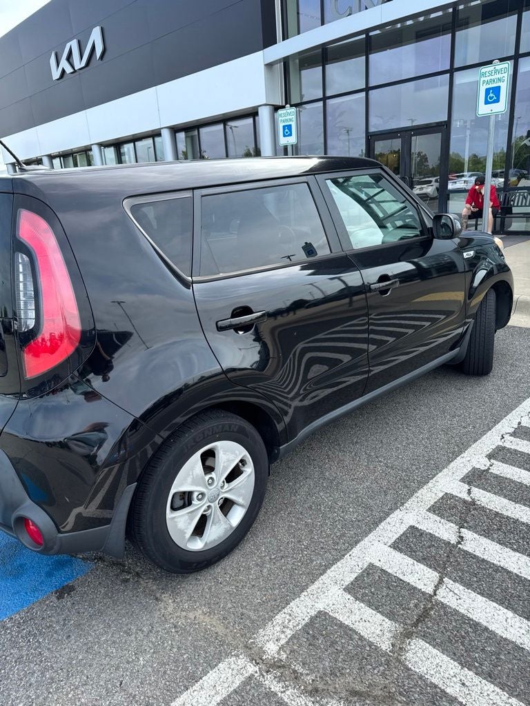 2016 Kia Soul Base