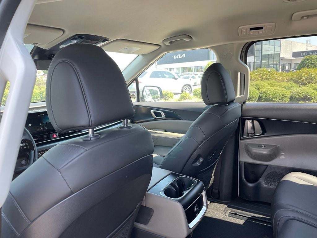 2027 Kia Carnival LXS