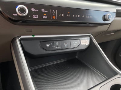 2027 Kia Carnival LXS