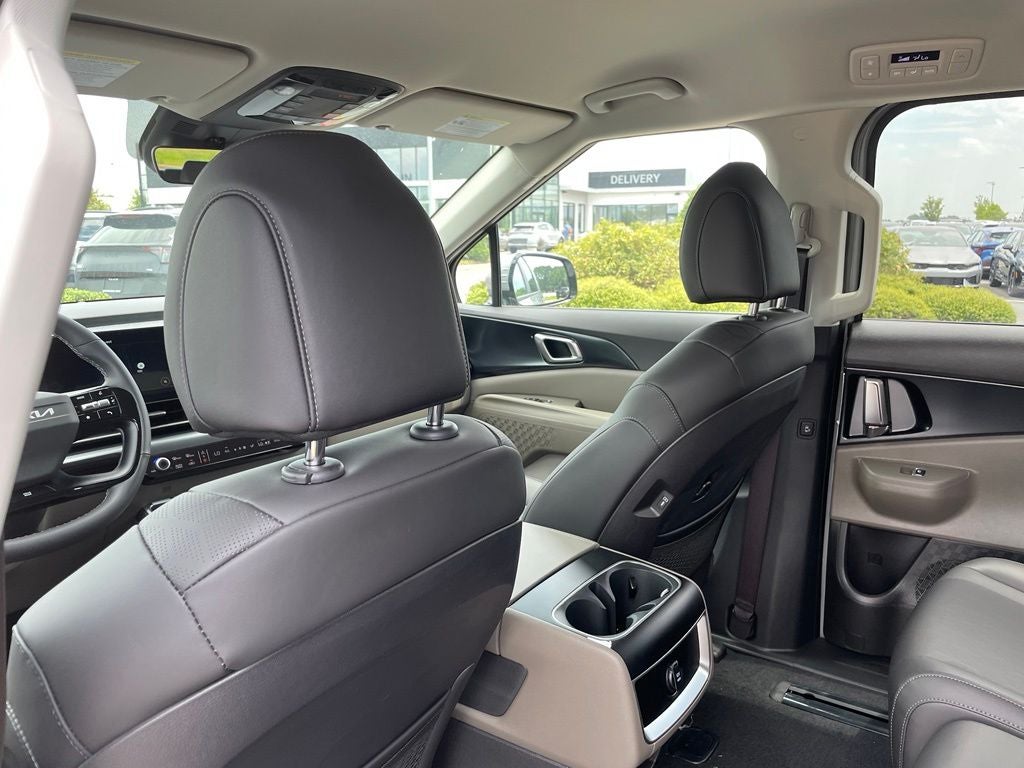 2027 Kia Carnival LXS